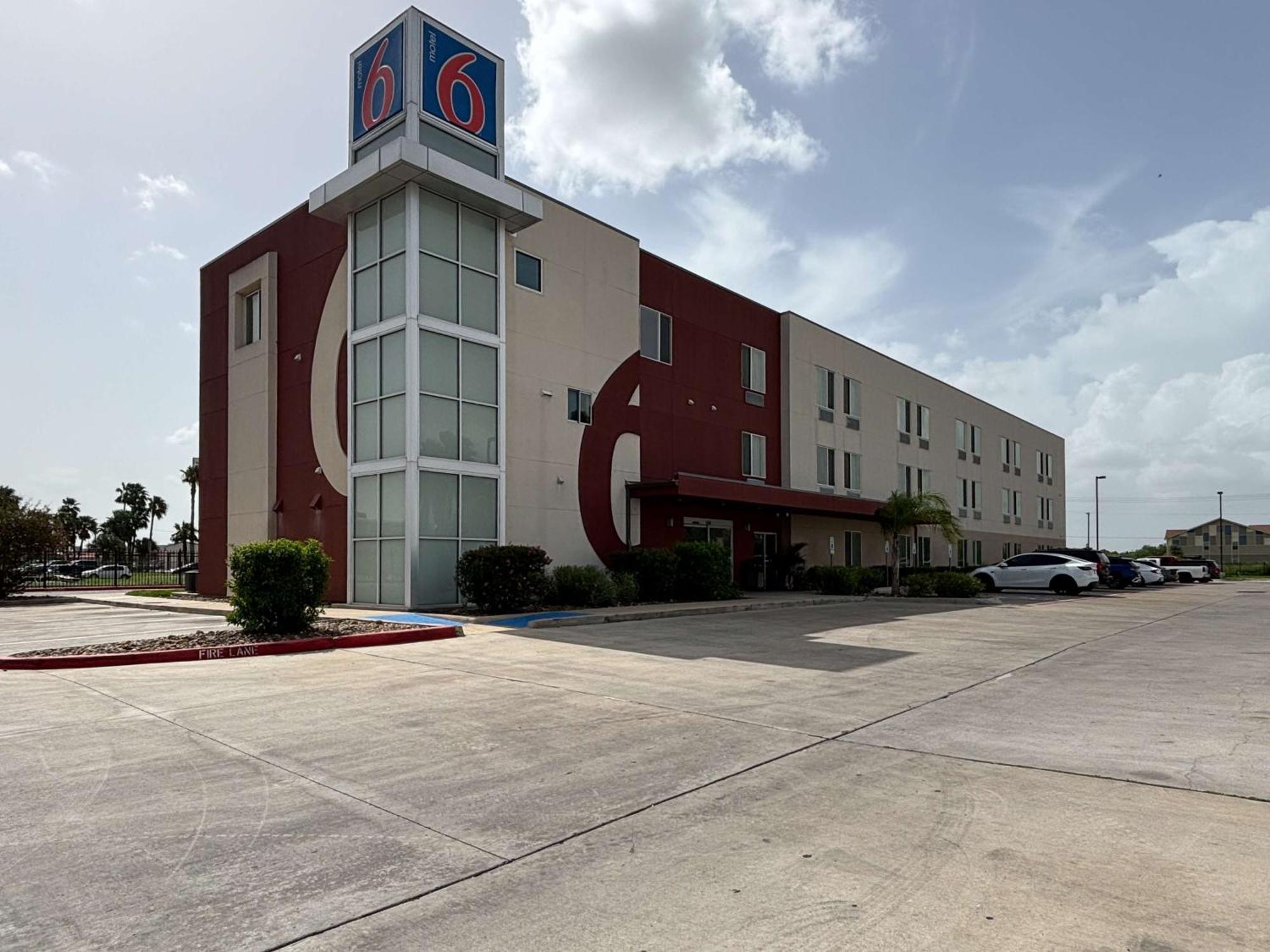 Hotel 6-weslaco, Tx Weslaco